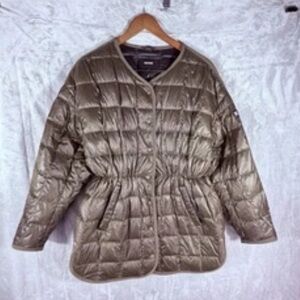 Mackage Etoile-C2 Recycled E3-Lite Down Swing Jacket Olive Size small S